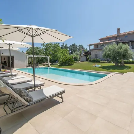 Julia Holiday home *